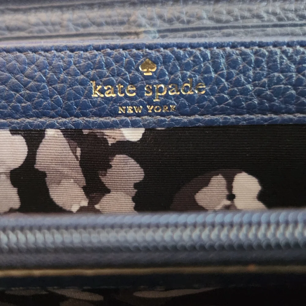 Kate Spade Continental Pebbled Leather Zip Wallet